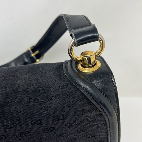 Gucci 1970s Vintage Blondie Logo Black Canvas and Leather Shoulder Bag - Picture 13 of 16